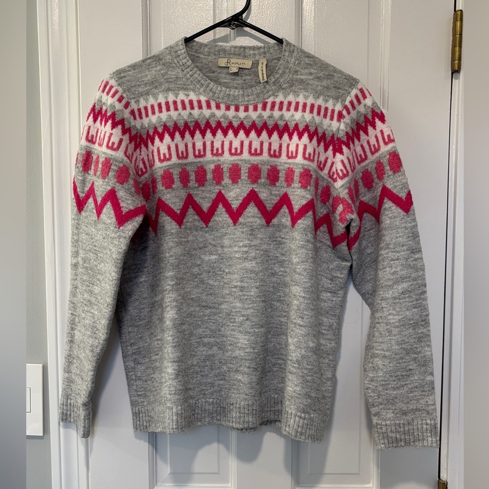 Gray and Pink Patterned Sweater